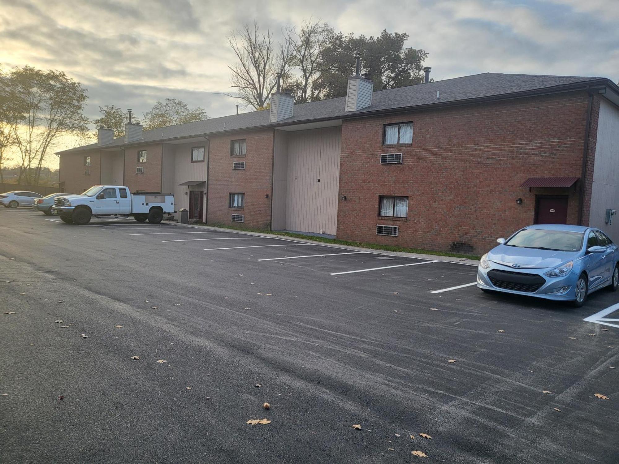 Inn of the Dove: Romantic Luxury Suites with Jacuzzi & Fireplace Harrisburg Exterior photo